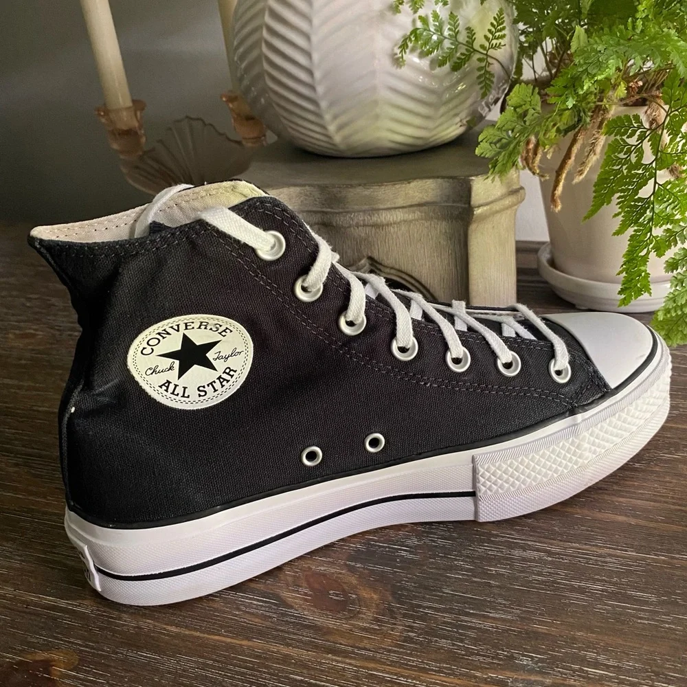 CONVERSE Chuck Taylor All‎ Star High-Top Platform Sneakers Shoes Womens 9 Black - Picture 5 of 9